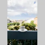 Belajo And Jacuzzi !! Apartment Volos