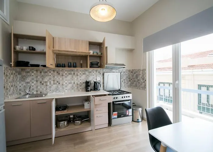 Belajo And Jacuzzi !! Διαμέρισμα *