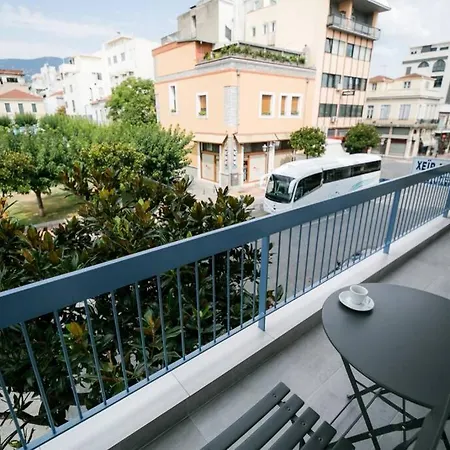 Lägenhet Belajo And Jacuzzi !! Volos